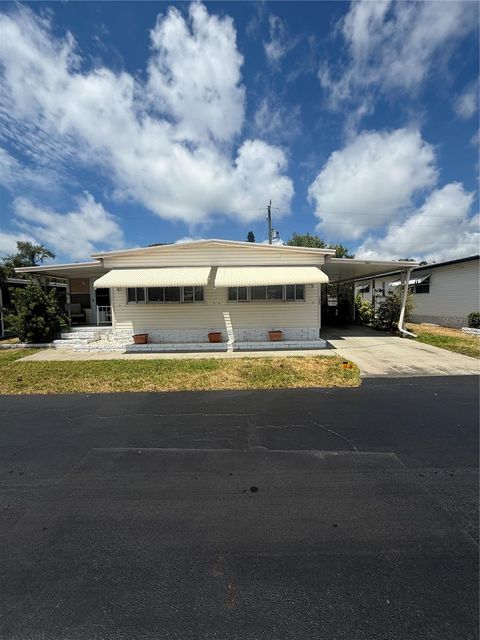 Photo of 7880 54th Avenue N #125, St Petersburg, FL 33709 (MLS # TB8504322)