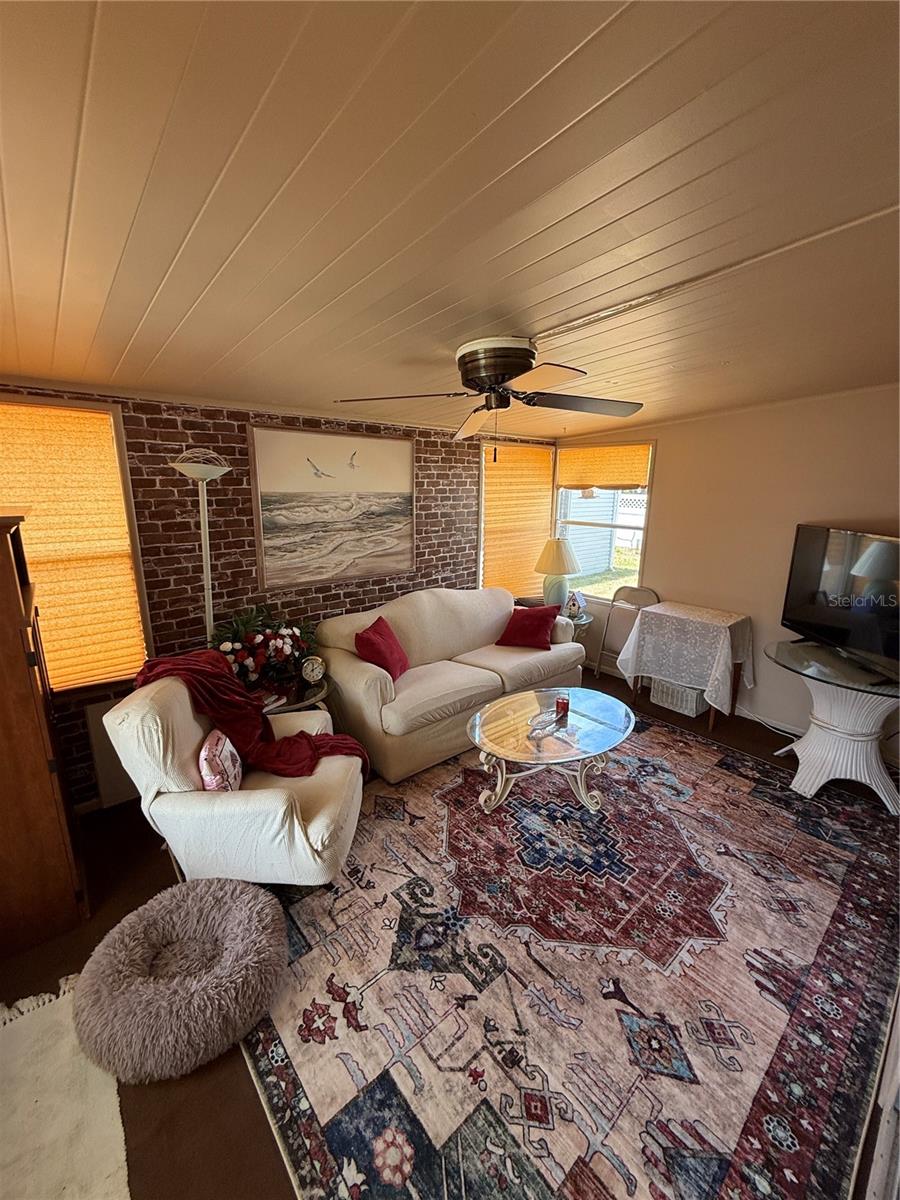 CLUB CHALET UNREC MHP - Residential