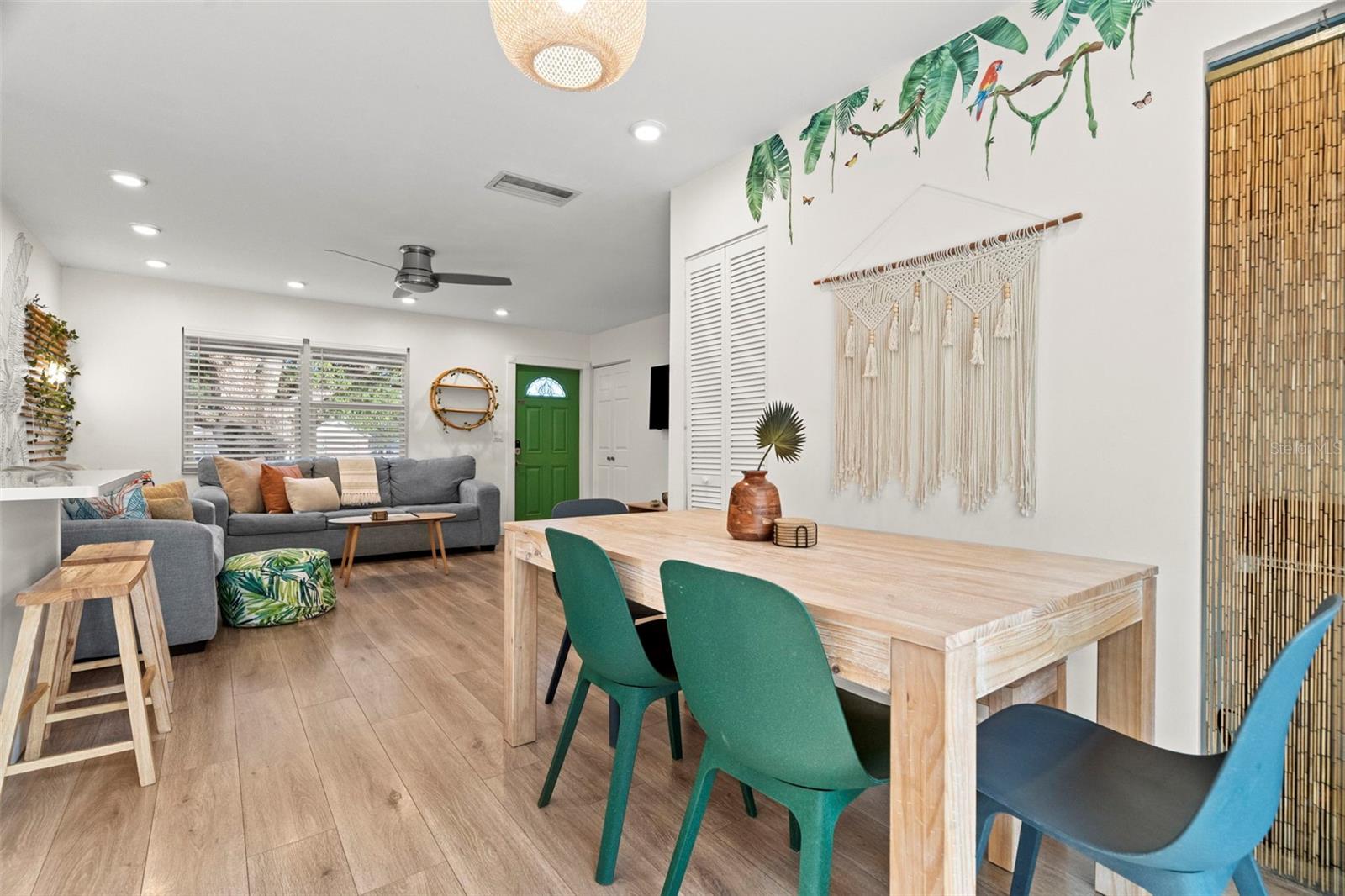 SEMINOLE PARK ESTATES - Residential