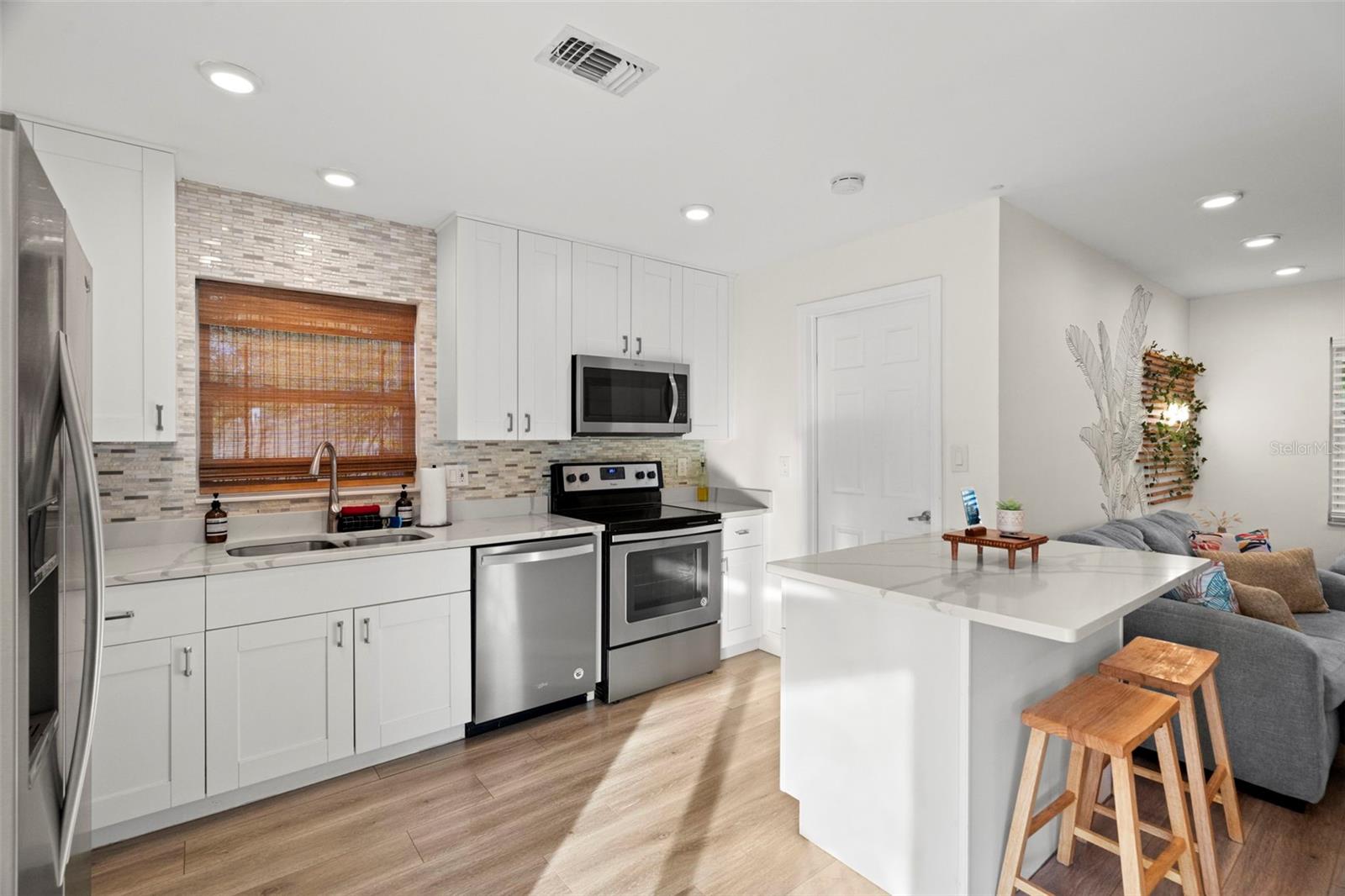 SEMINOLE PARK ESTATES - Residential