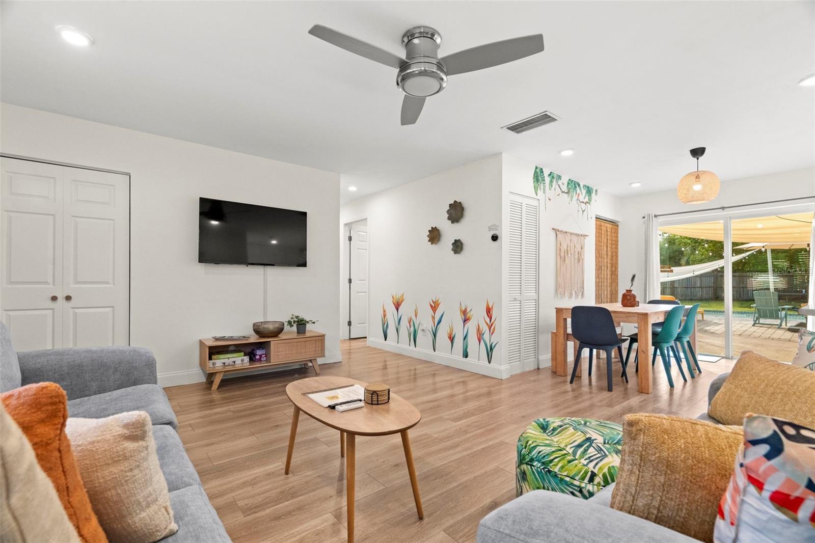 SEMINOLE PARK ESTATES - Residential