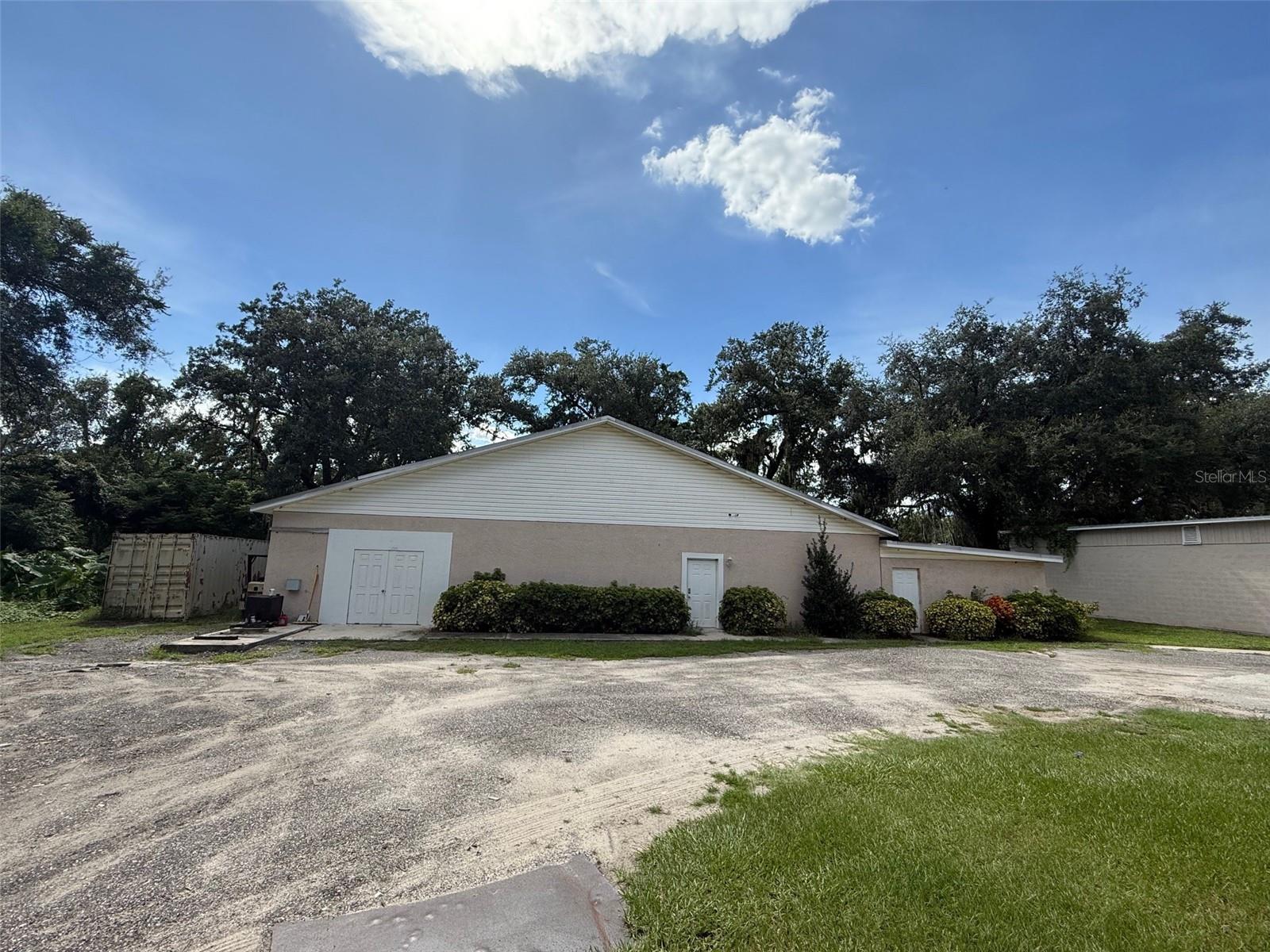 UNPLATTED - Commercial Lease