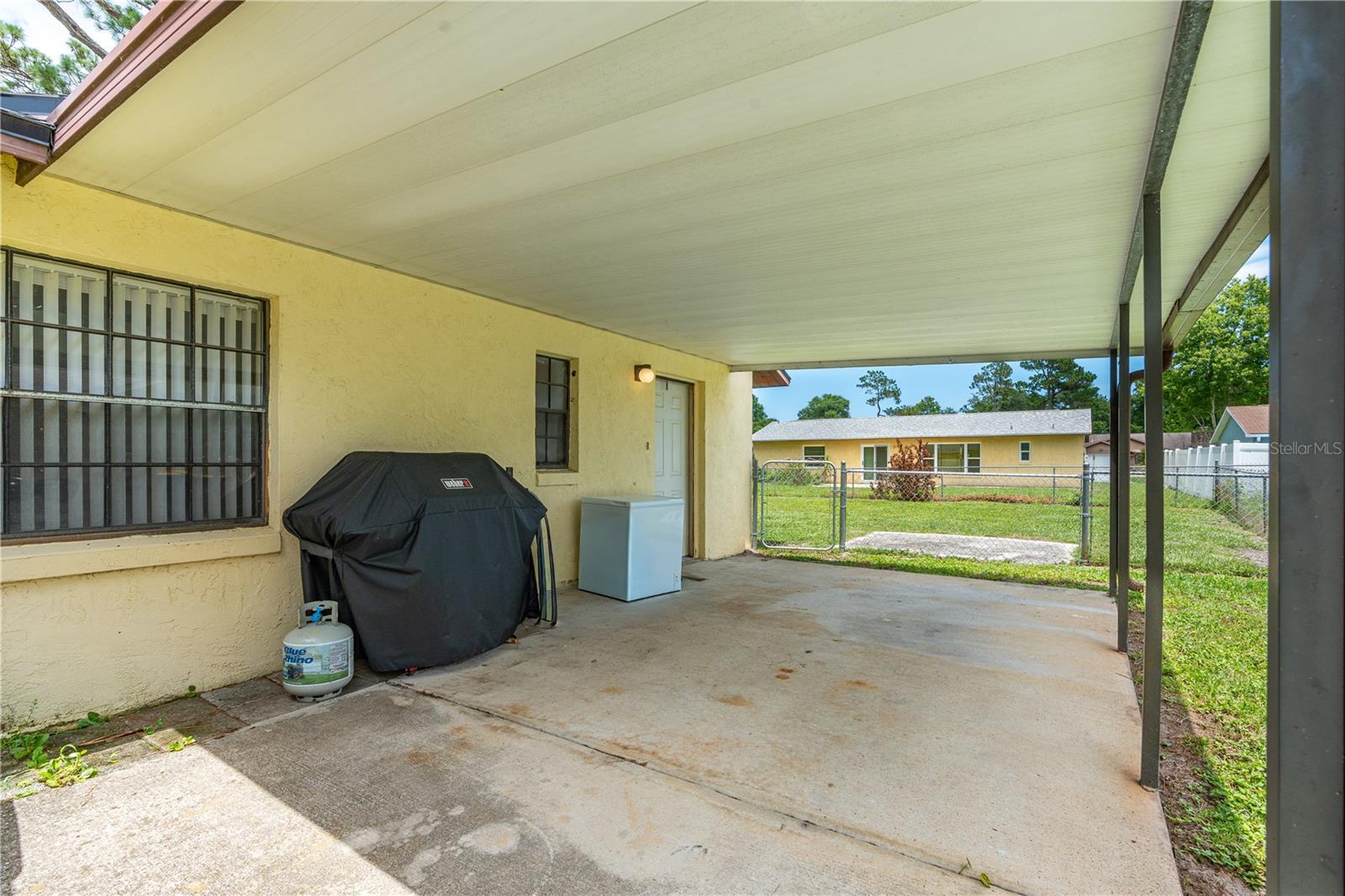 221 CHERRYWOOD LANE