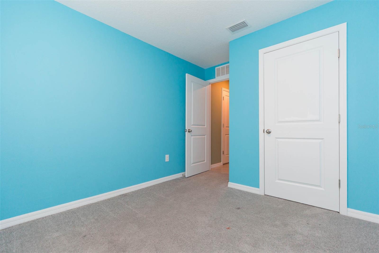 SPRING HILL - Residential Lease