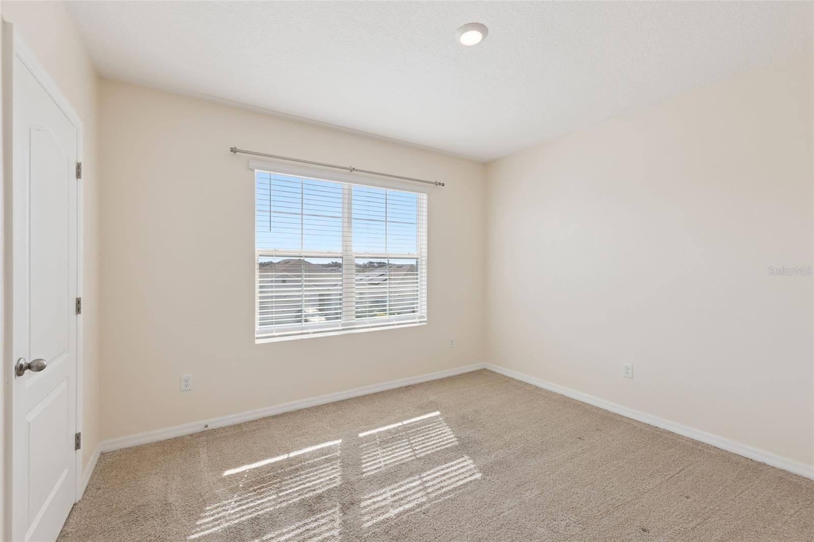 HOLLY ESTATES - Residential