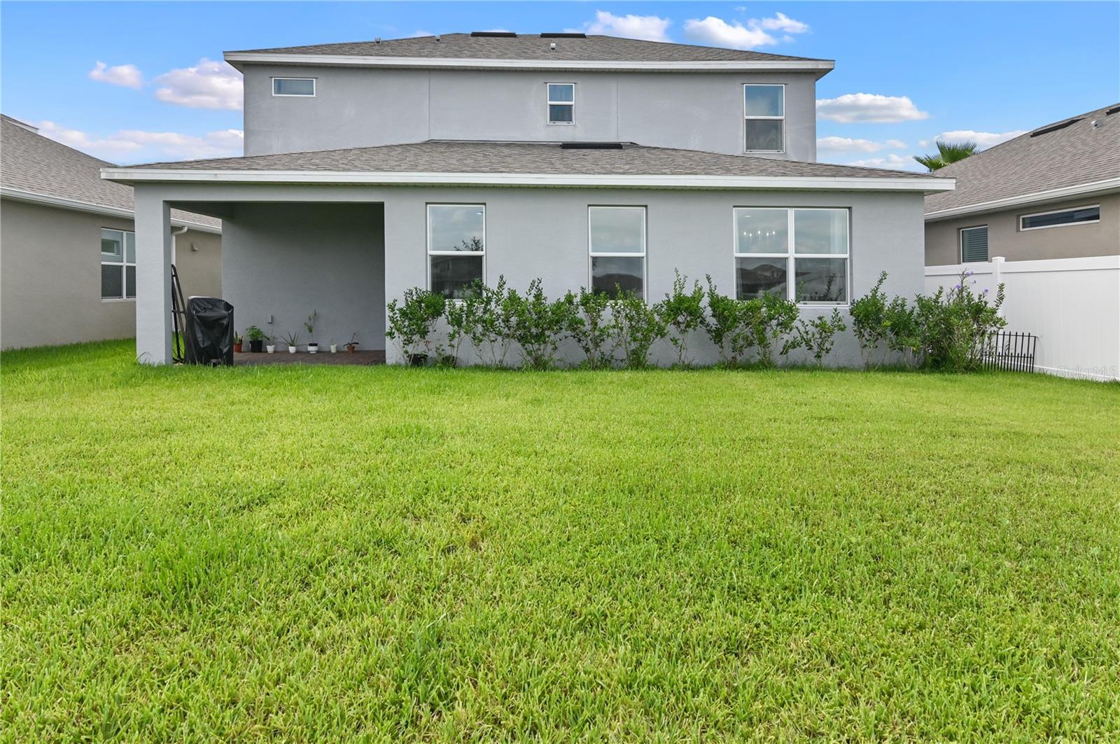 SAWGRASS LANDING - Residential Lease