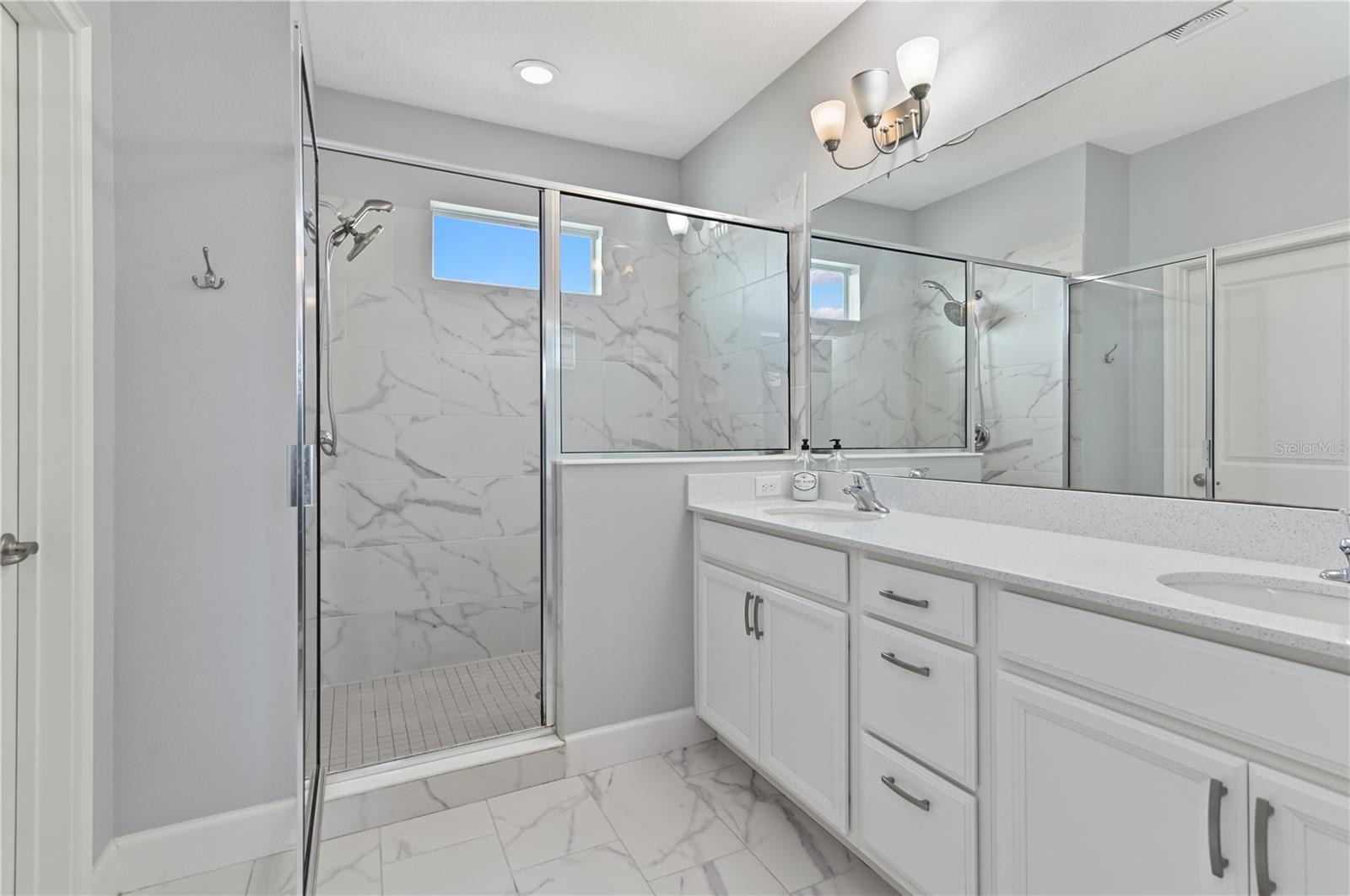 SAWGRASS LANDING - Residential Lease