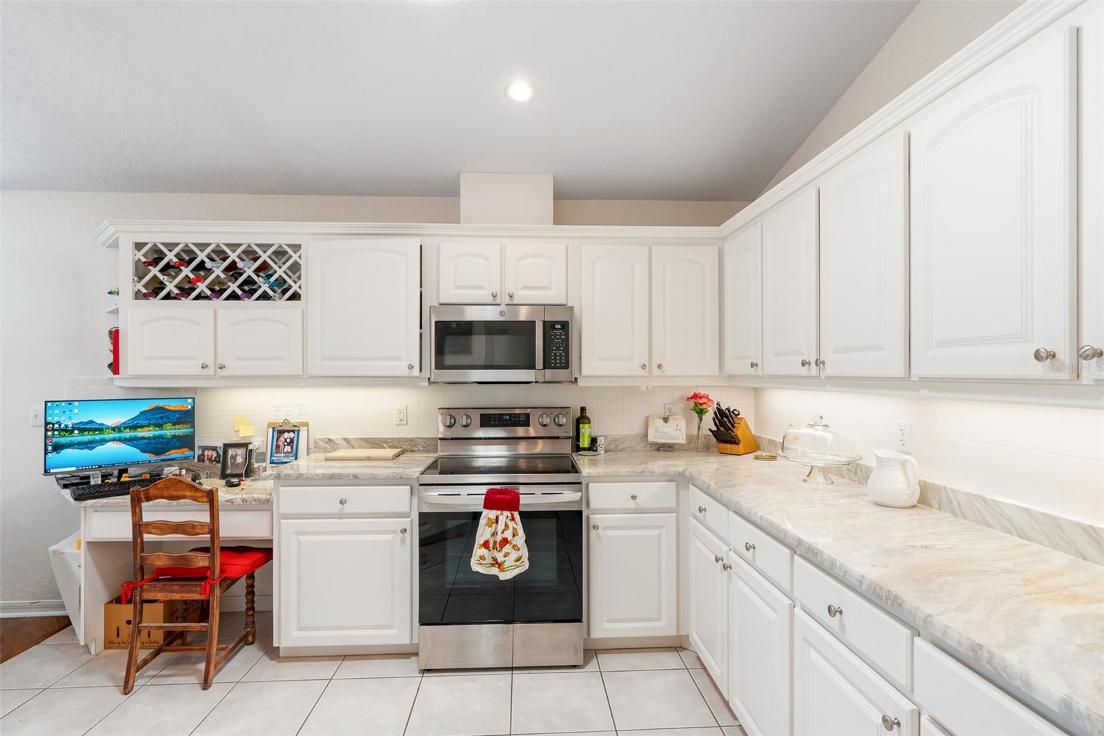 SOUTH WATERFRONT PARK - Residential