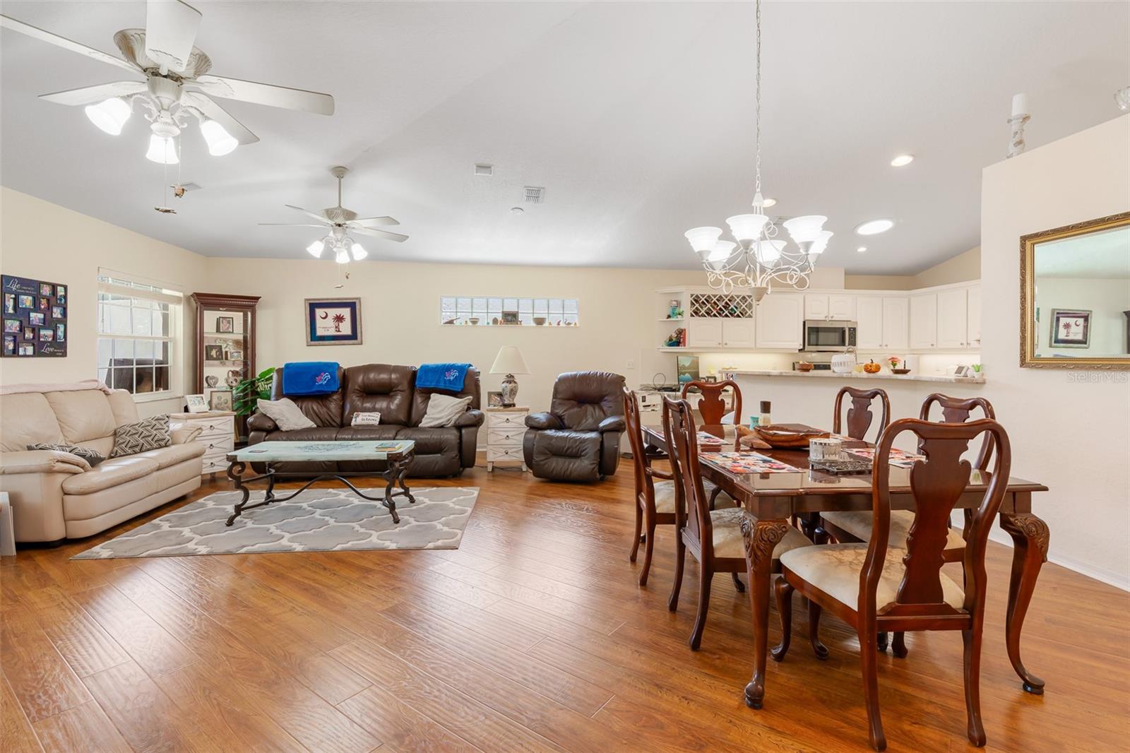 SOUTH WATERFRONT PARK - Residential