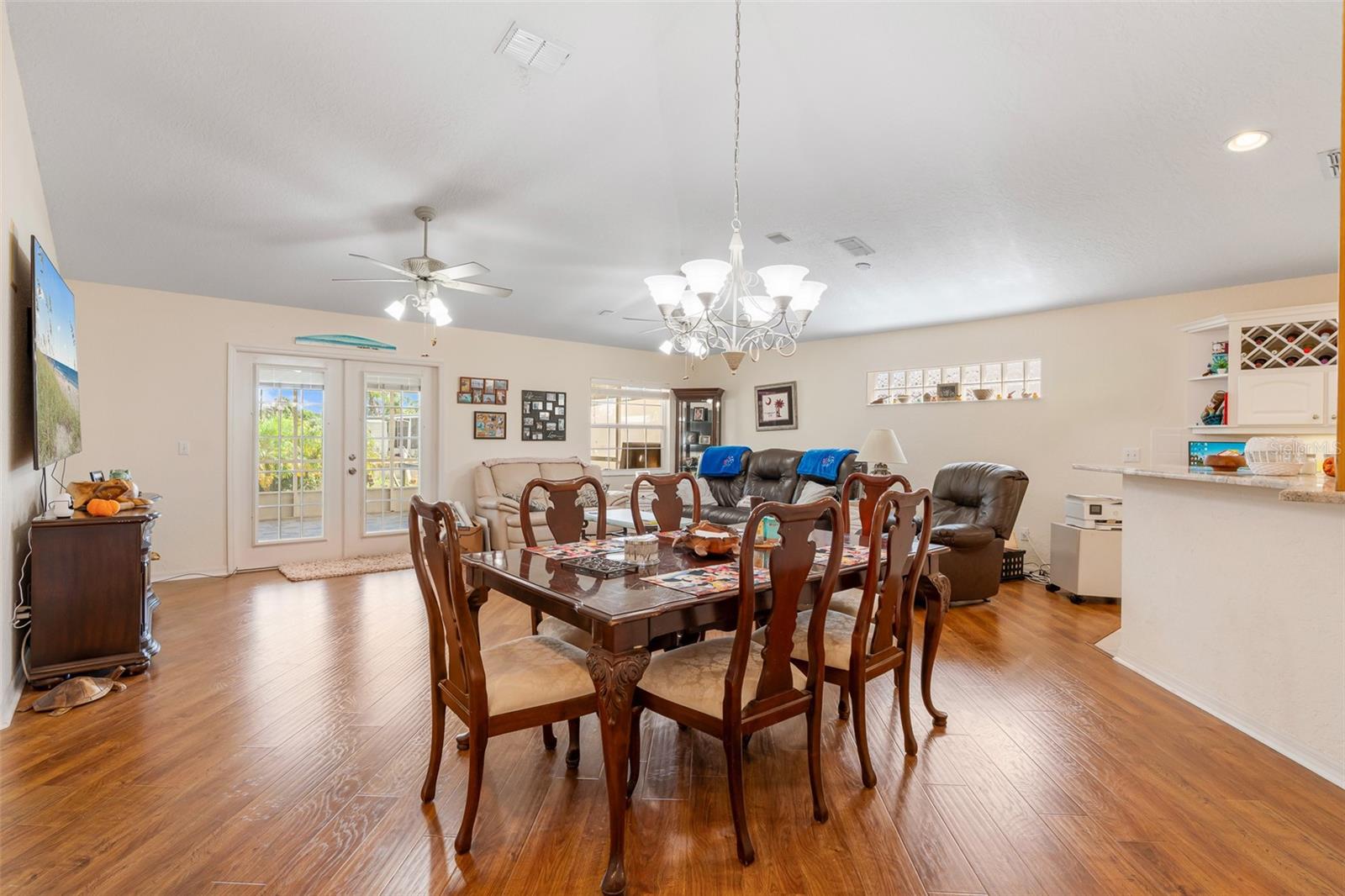 SOUTH WATERFRONT PARK - Residential