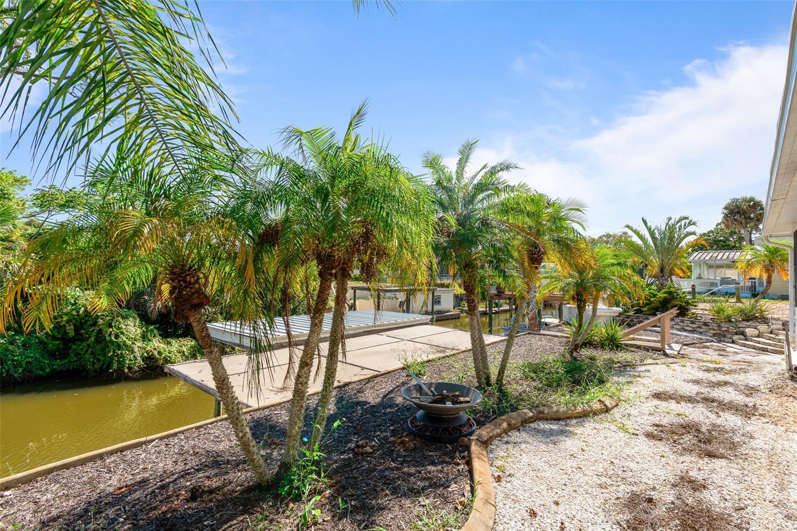 SOUTH WATERFRONT PARK - Residential