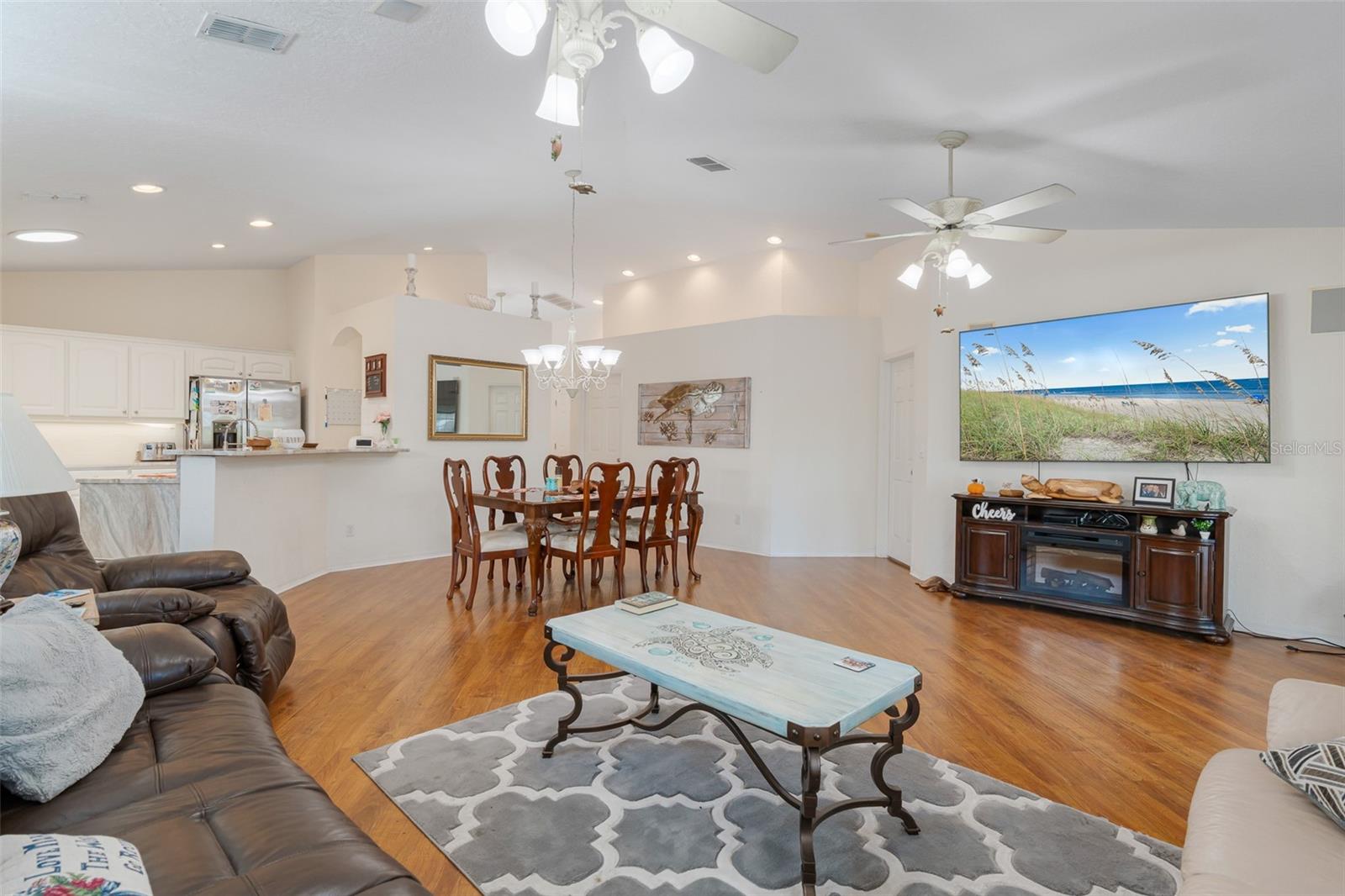 SOUTH WATERFRONT PARK - Residential