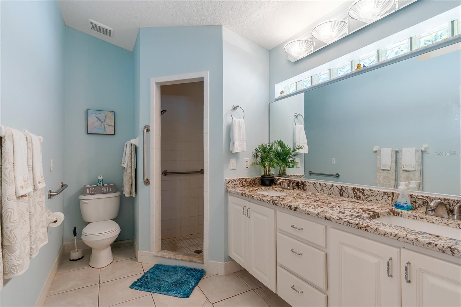 SOUTH WATERFRONT PARK - Residential