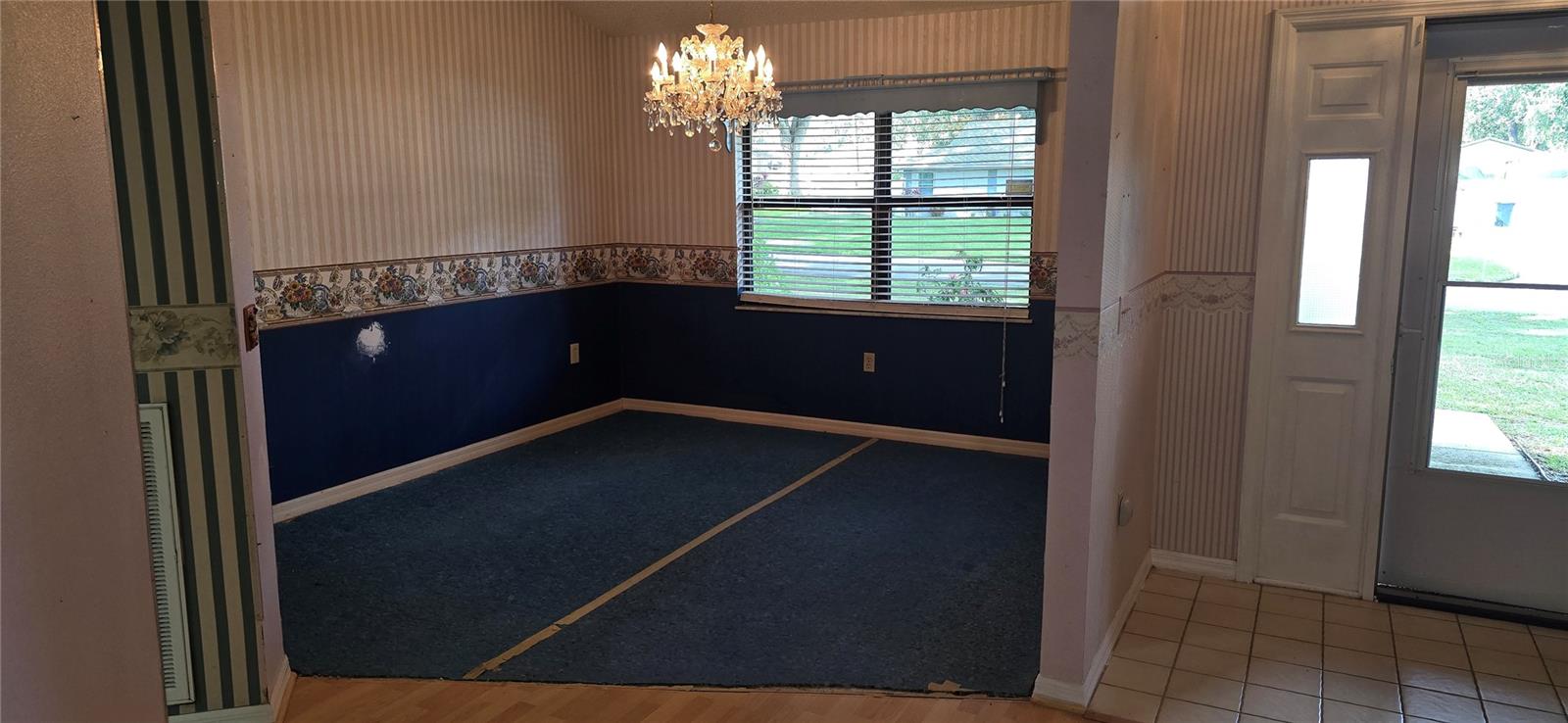 OAKS LAKELAND - Residential