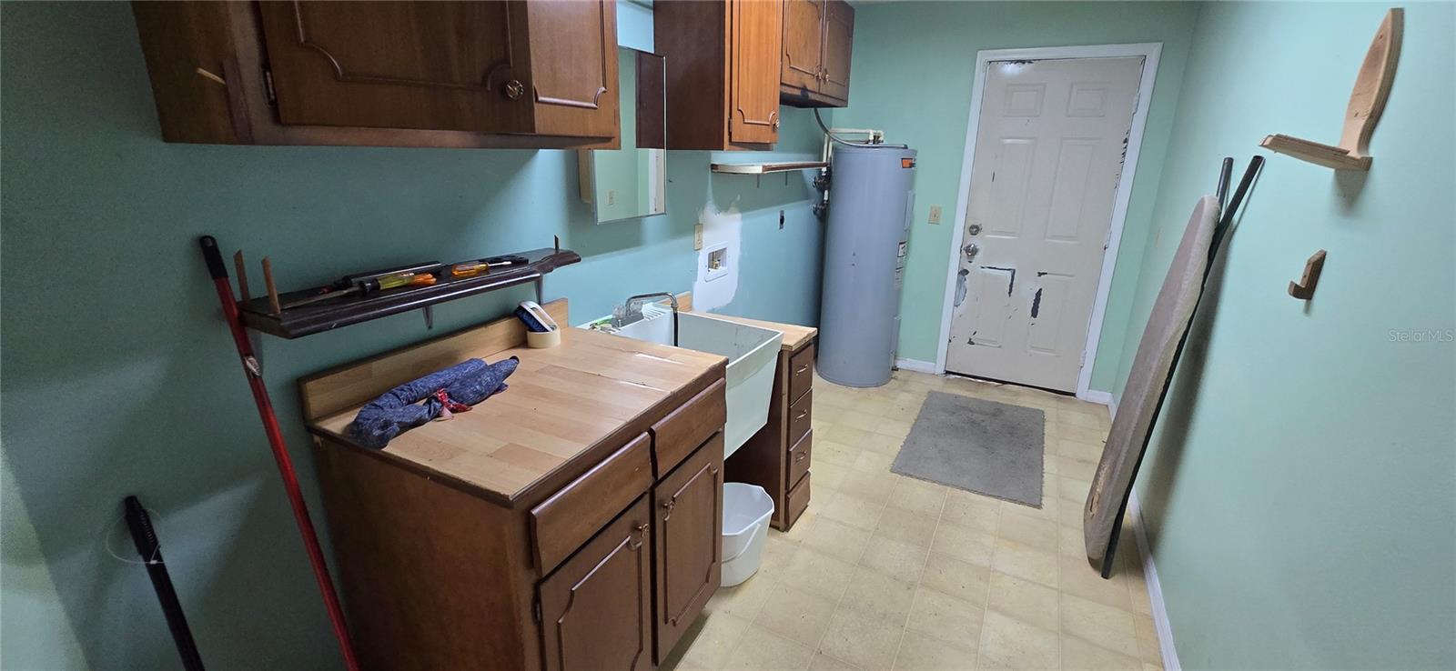 OAKS LAKELAND - Residential