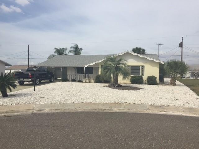Beautiful quaint house in quiet Cul-de-sac. Tile floors throughout that look like wood,
updated kitchen with tons of storage, updated bathrooms. House is ready to be rented immediately . This is a 55+ neighborhood, $30 annual association fee is required, plus $344 per person annual dues to join Sun City Community Association. This is also required whether you use the facilities or not. The association offers a full gym, indoor and outdoor pools, jacuzzi, resistance pool, exercise classes, recreational activities, and more. Listing realtor is the owner.