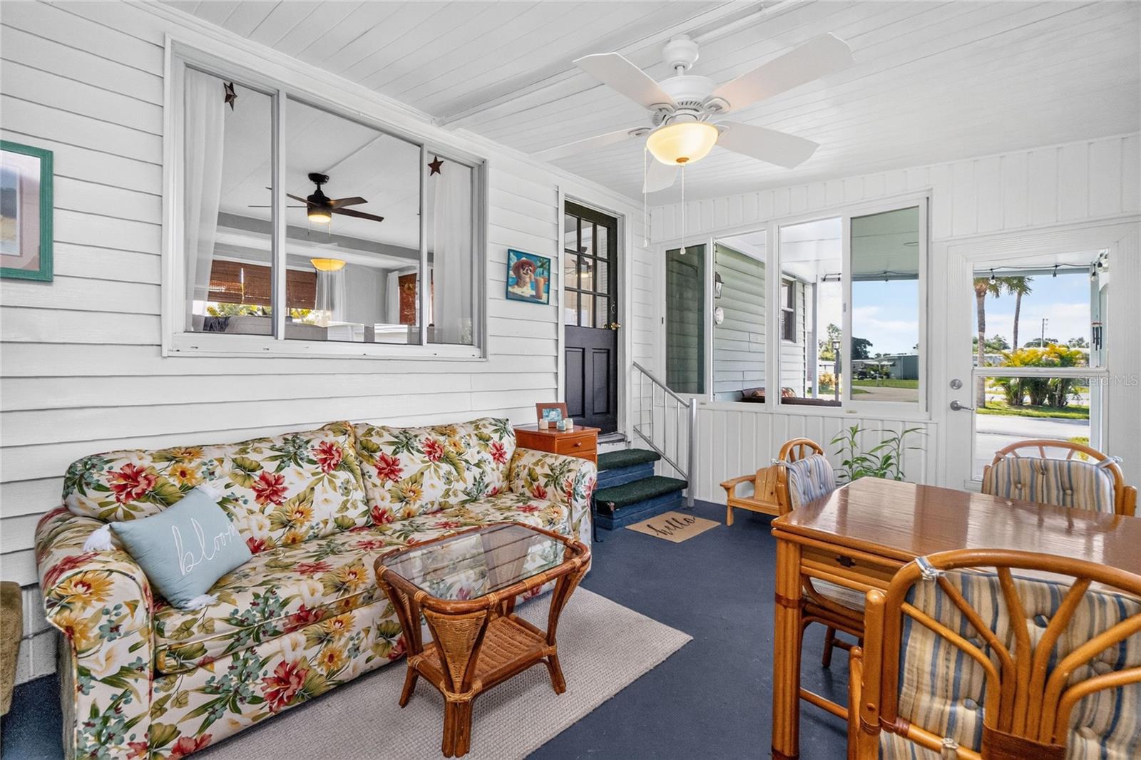 6741 LAUREL COURT - Photo 2