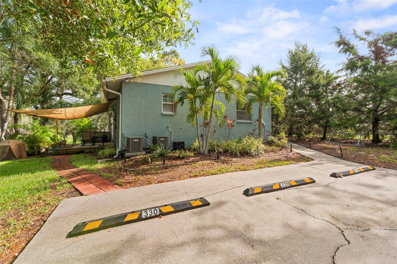 328 PERSHING STREET