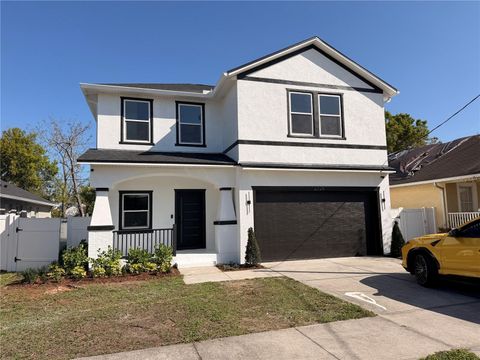 Photo of 2729 W Union Street, Tampa, FL 33607 (MLS # TB8487557)