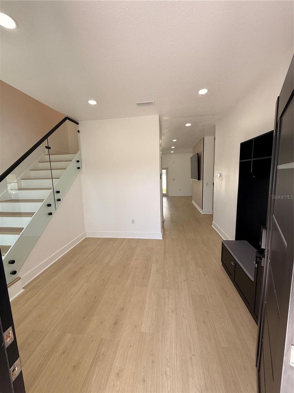 Photo of 2729 W Union Street, Tampa, FL 33607 (MLS # TB8487557)