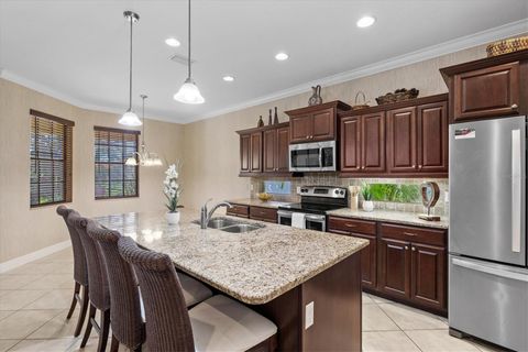 A home in ELLENTON