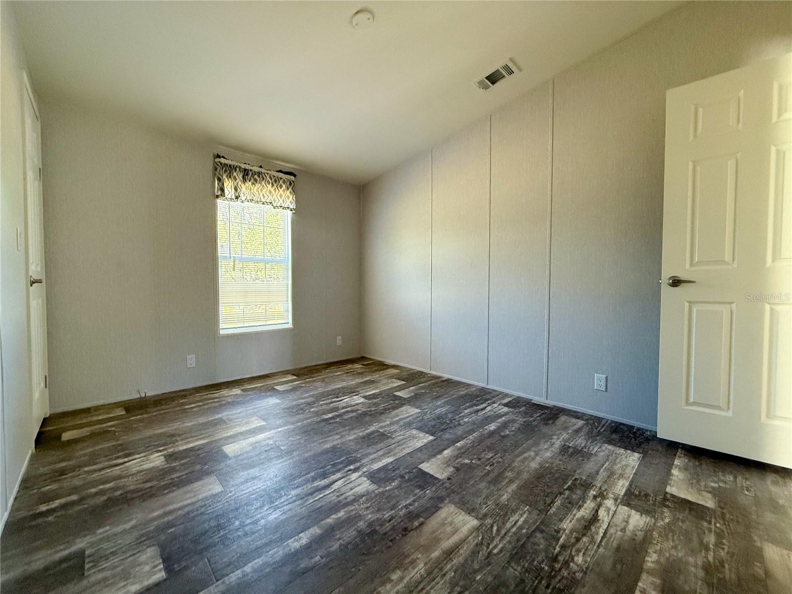 OAK RANCH ESTATES - Residential