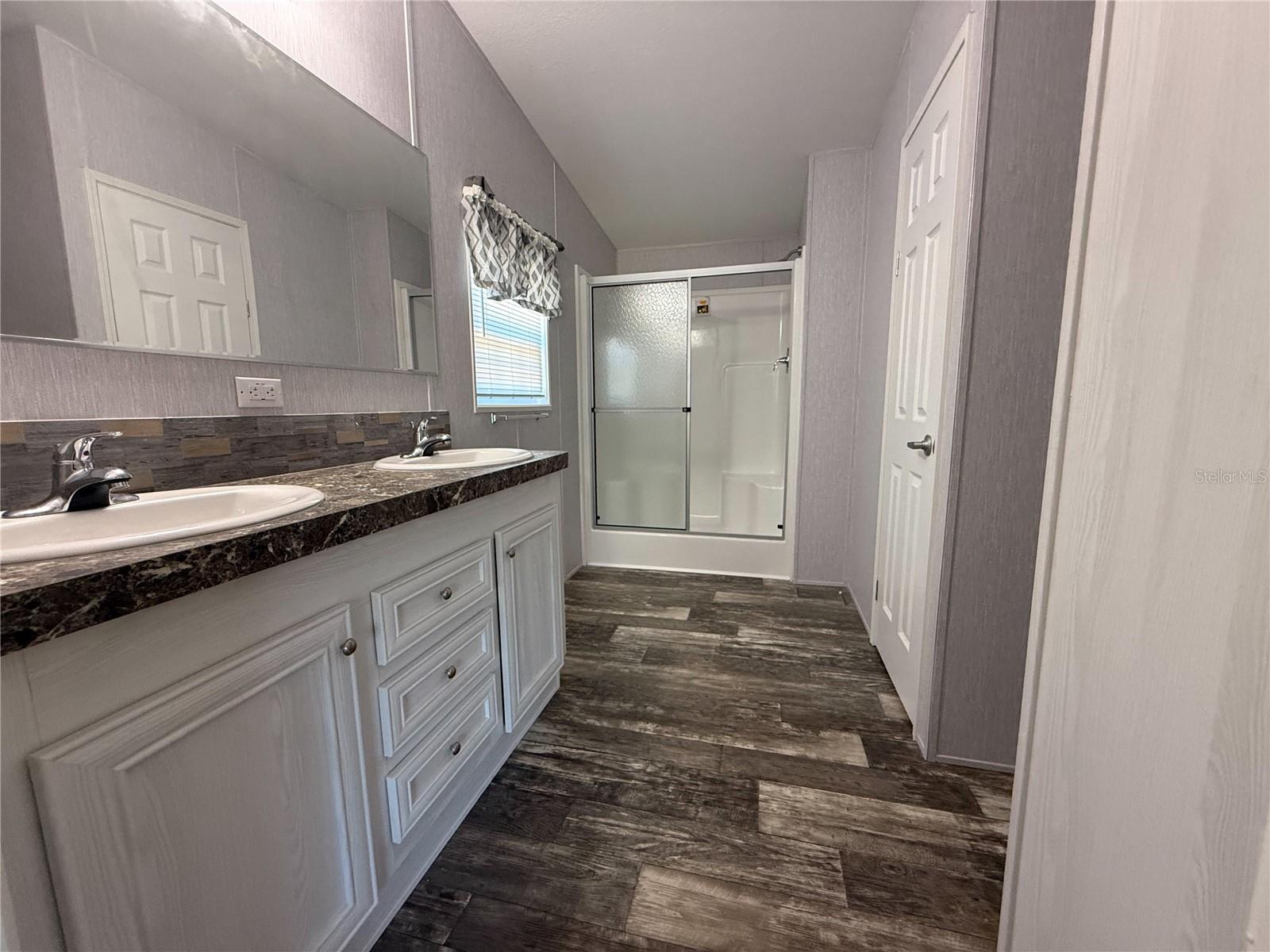 OAK RANCH ESTATES - Residential