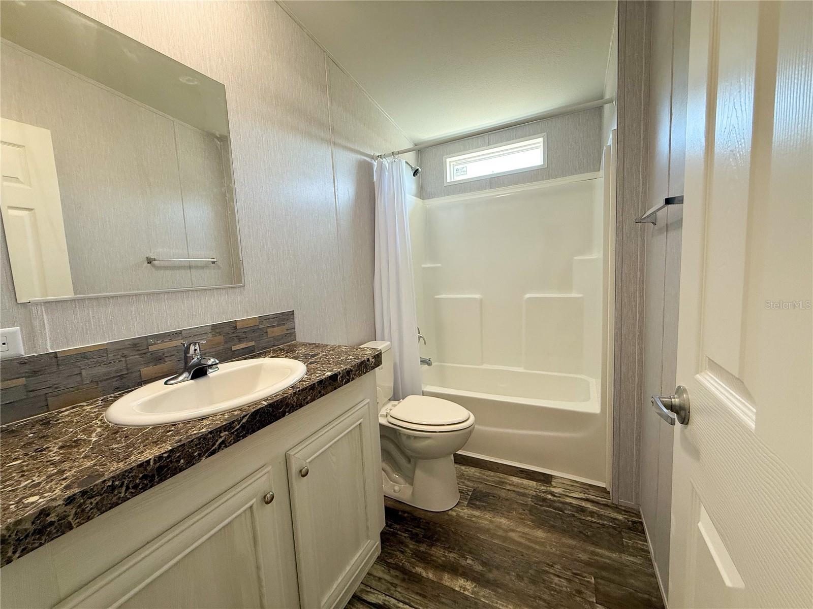 OAK RANCH ESTATES - Residential