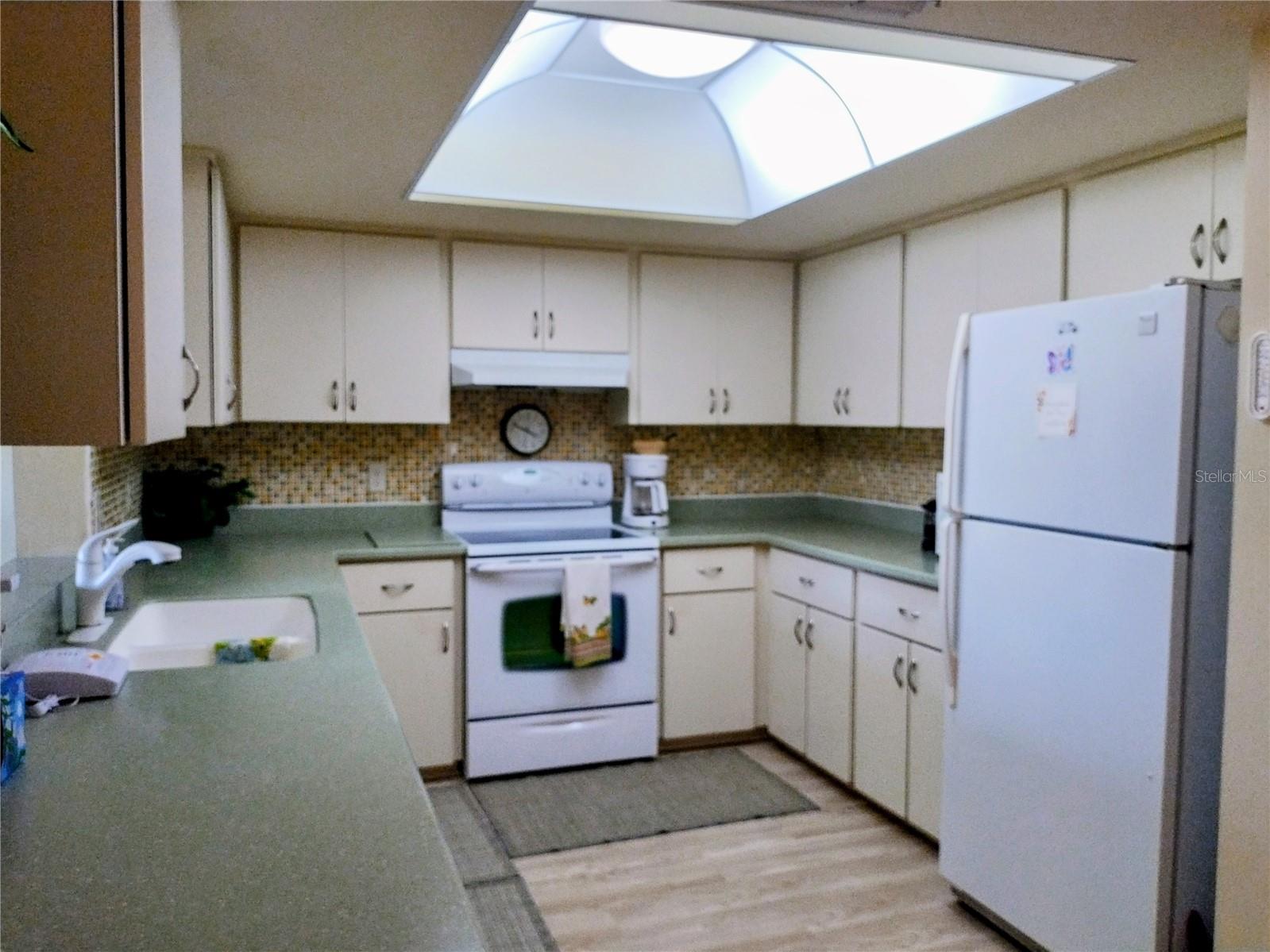 152 CIRCLEWOOD DRIVE C2-2