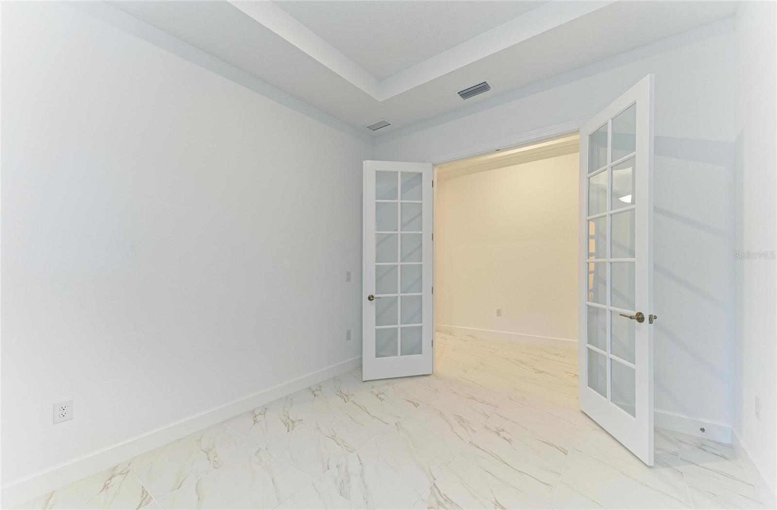 AZARIO ESPLANADE PH VIII - Residential