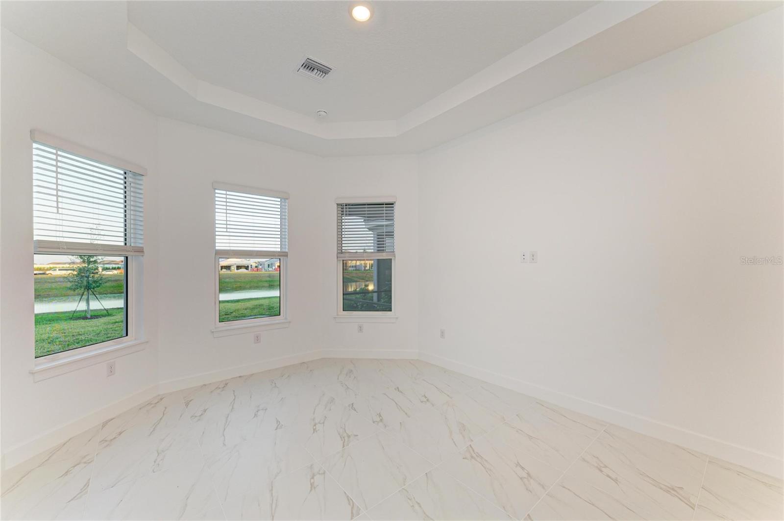 AZARIO ESPLANADE PH VIII - Residential