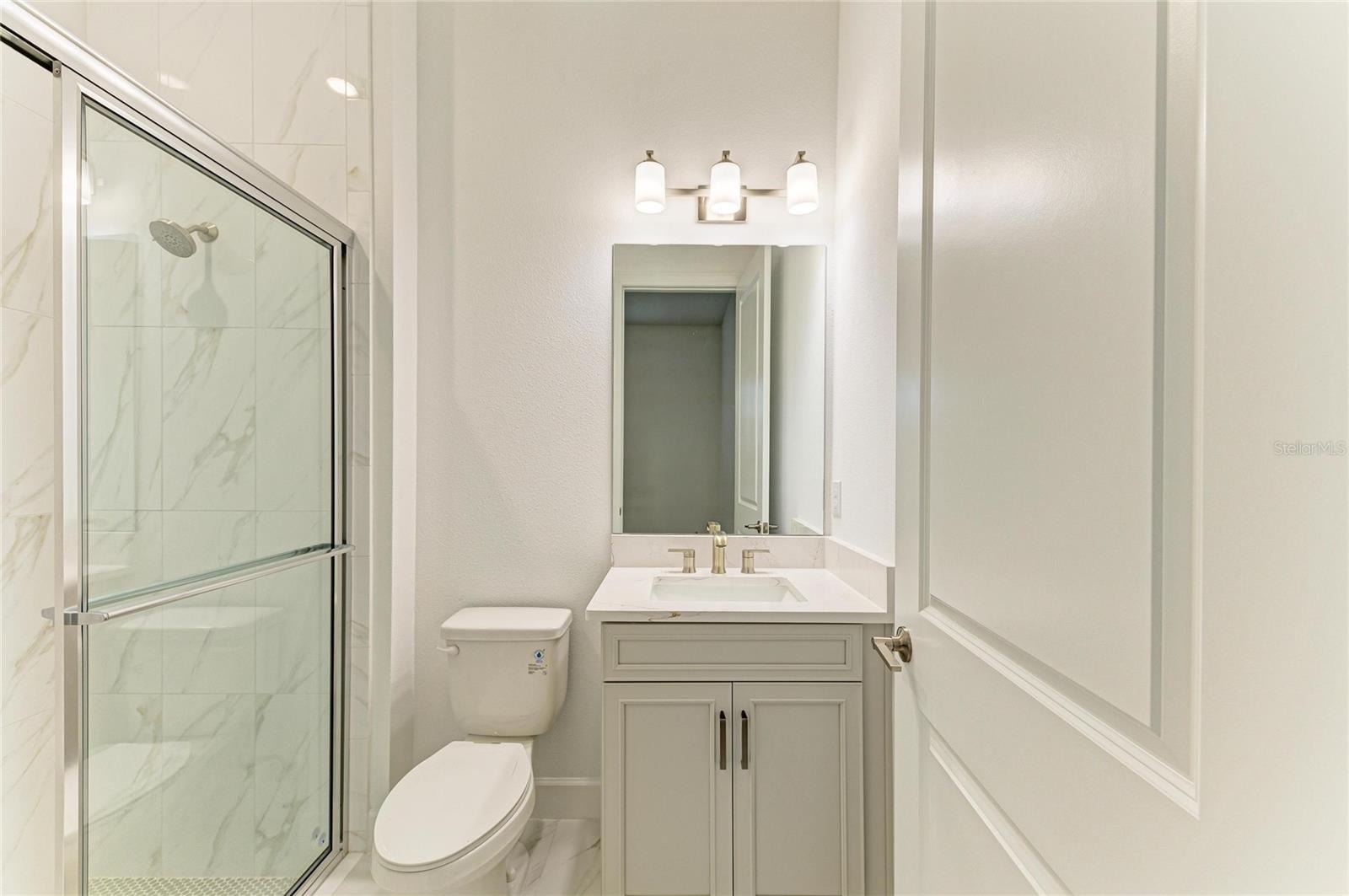 AZARIO ESPLANADE PH VIII - Residential