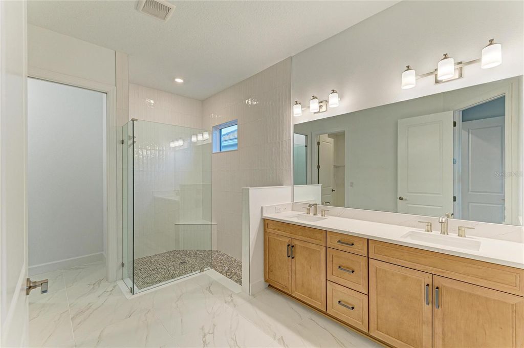 Photo of 3303 Vicenza Ct, Lakewood Ranch, FL 34211 (MLS # A4673545)