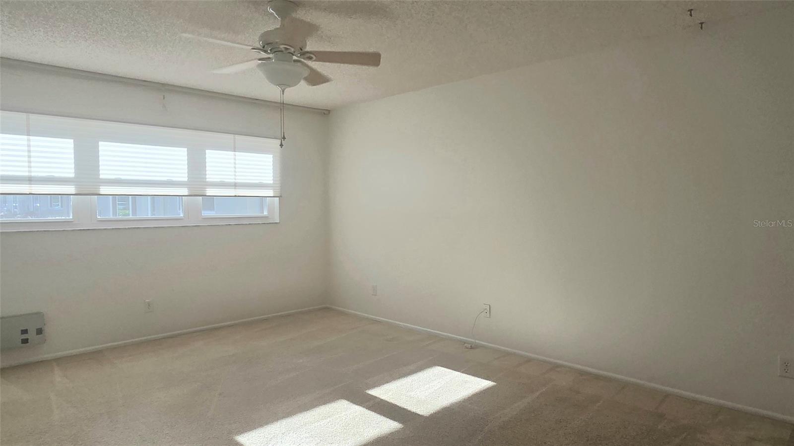 ON TOP OF THE WORLD - Residential