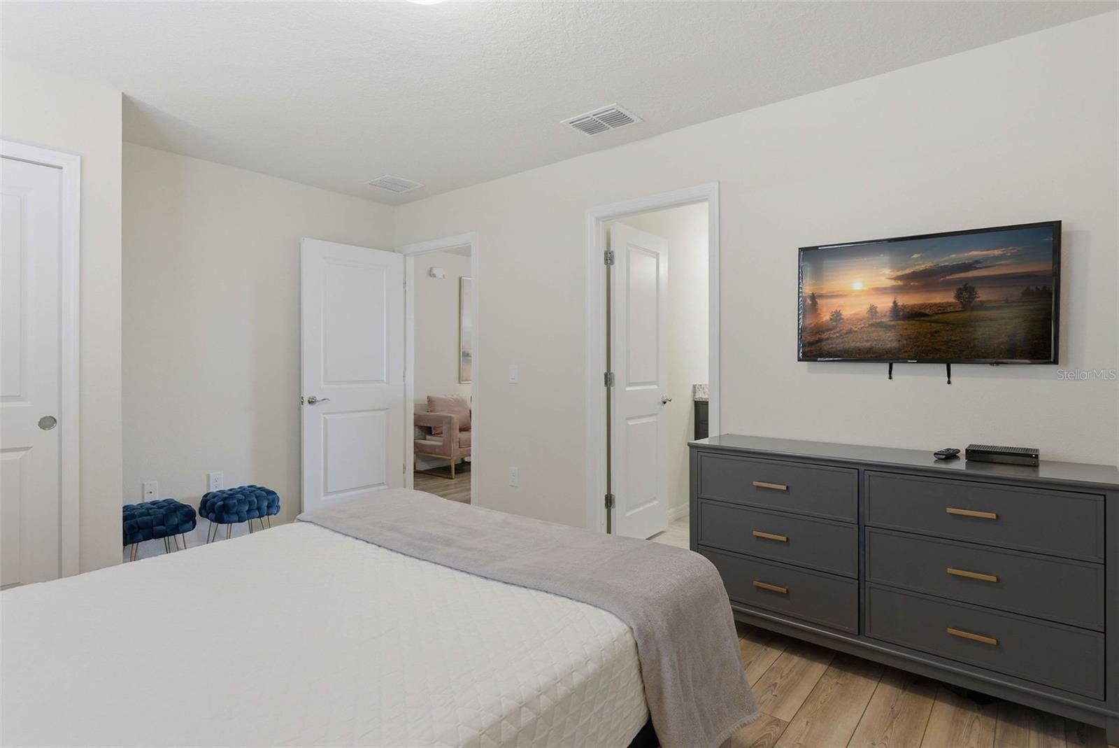 WINDSOR ISLAND RESIDENCE - Residential