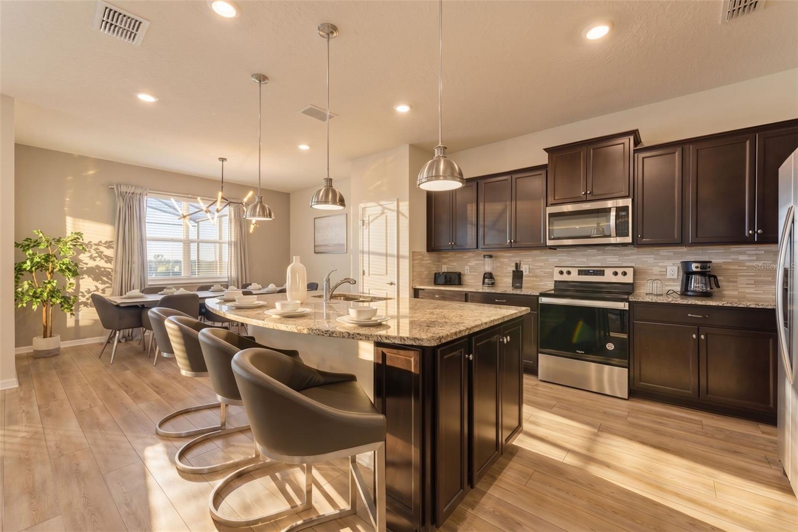 WINDSOR ISLAND RESIDENCE - Residential