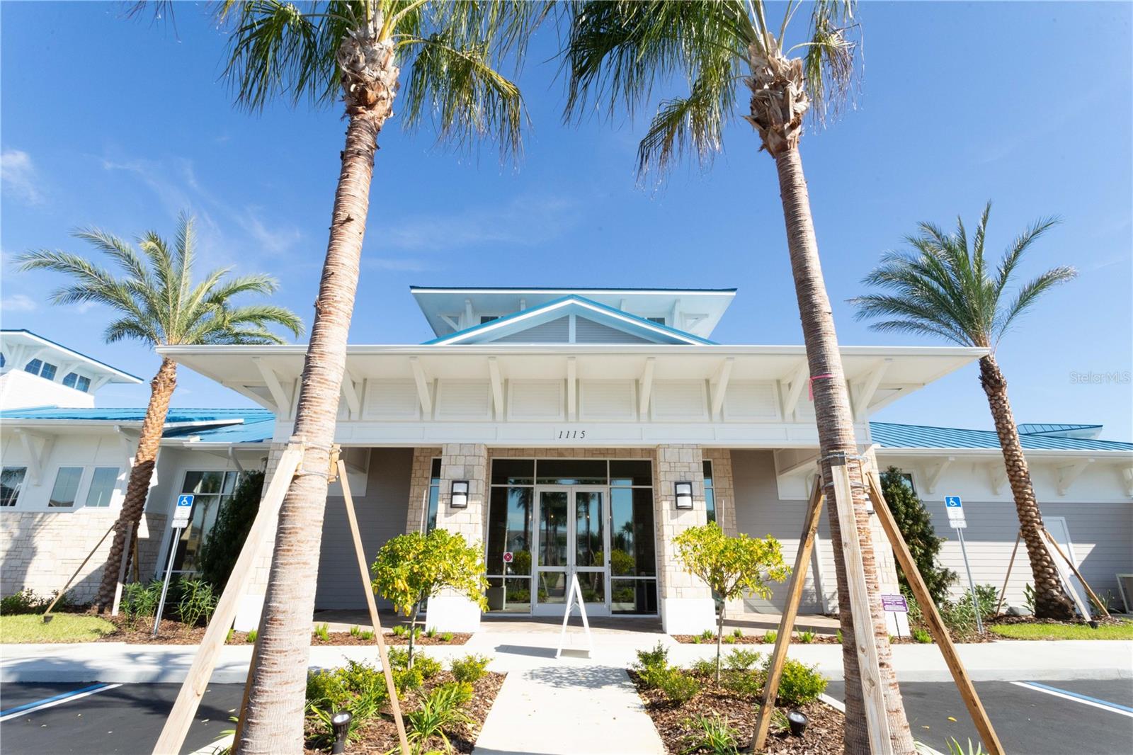 WINDSOR ISLAND RESIDENCE - Residential