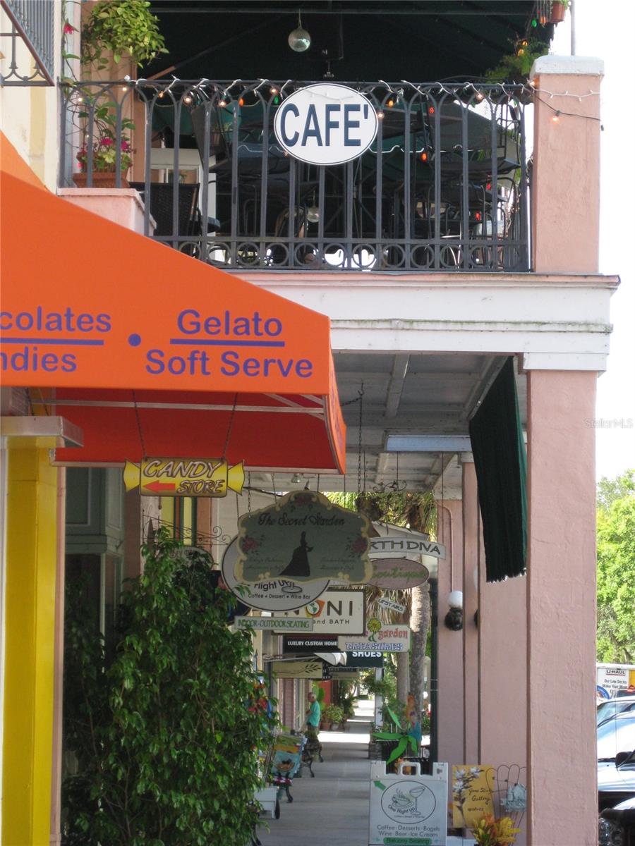 COUNTRY CLUB OF MOUNT DORA - Residential