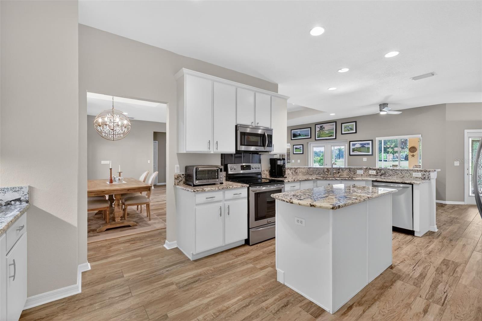 COUNTRY CLUB OF MOUNT DORA - Residential