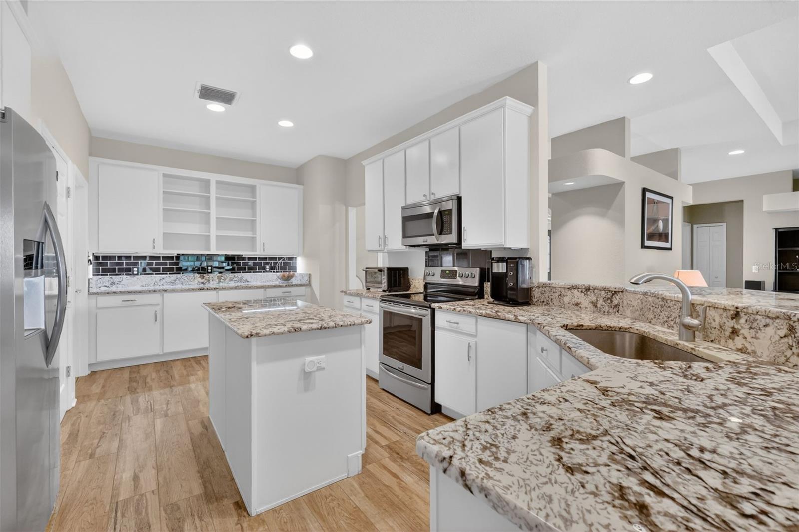 COUNTRY CLUB OF MOUNT DORA - Residential