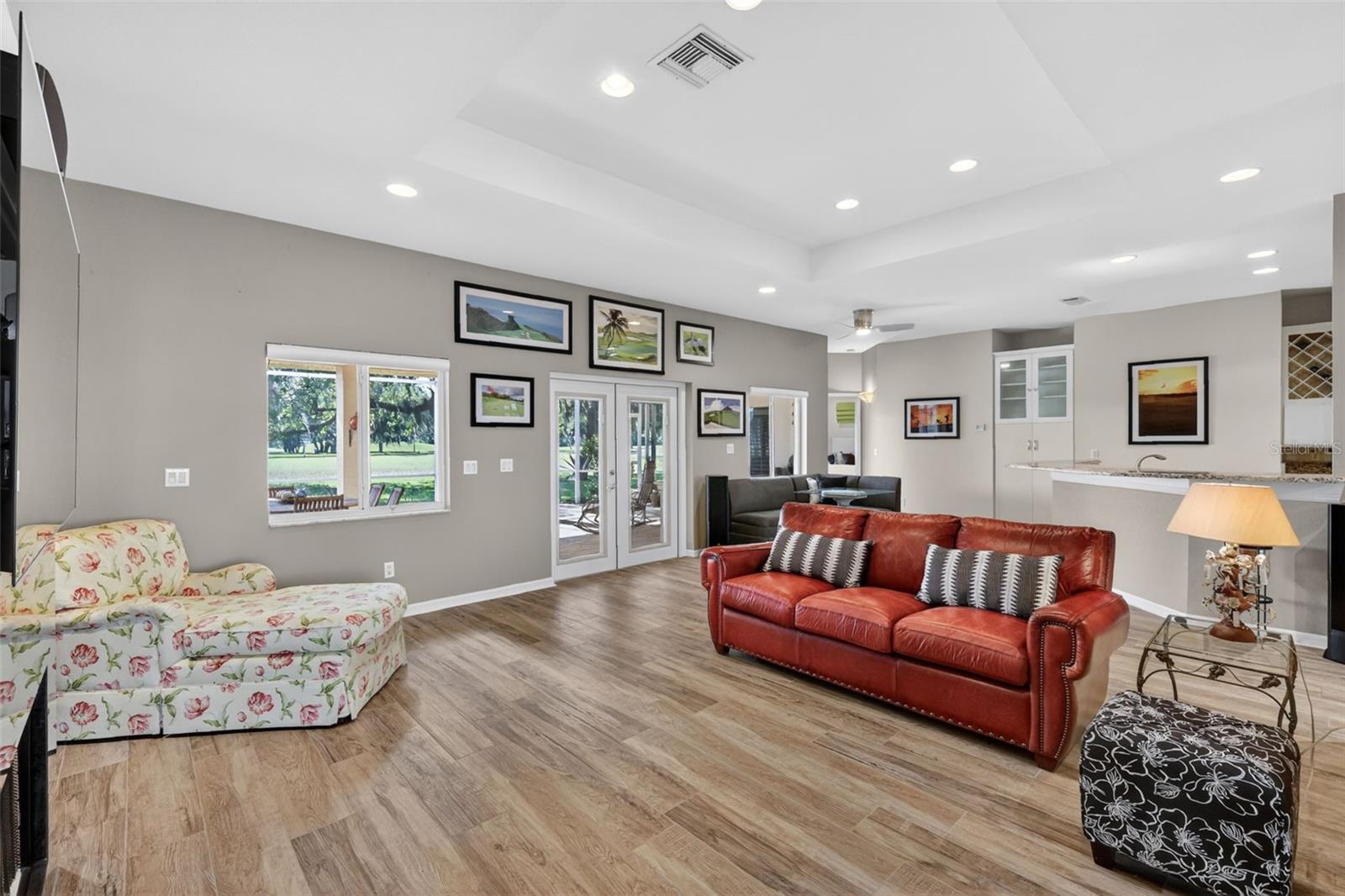 COUNTRY CLUB OF MOUNT DORA - Residential