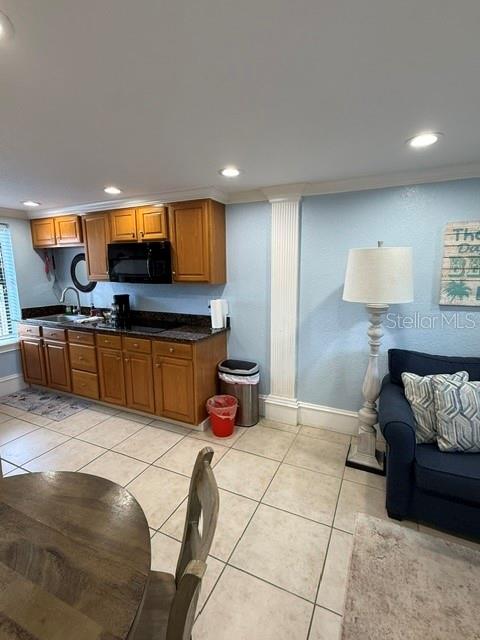 301 CENTRAL AVENUE S Unit 11