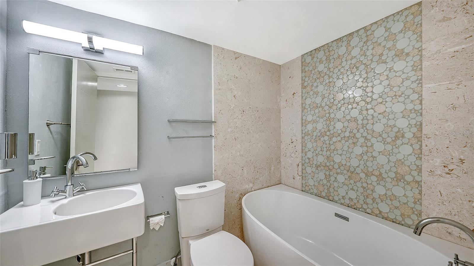 HERONMERE II - Residential