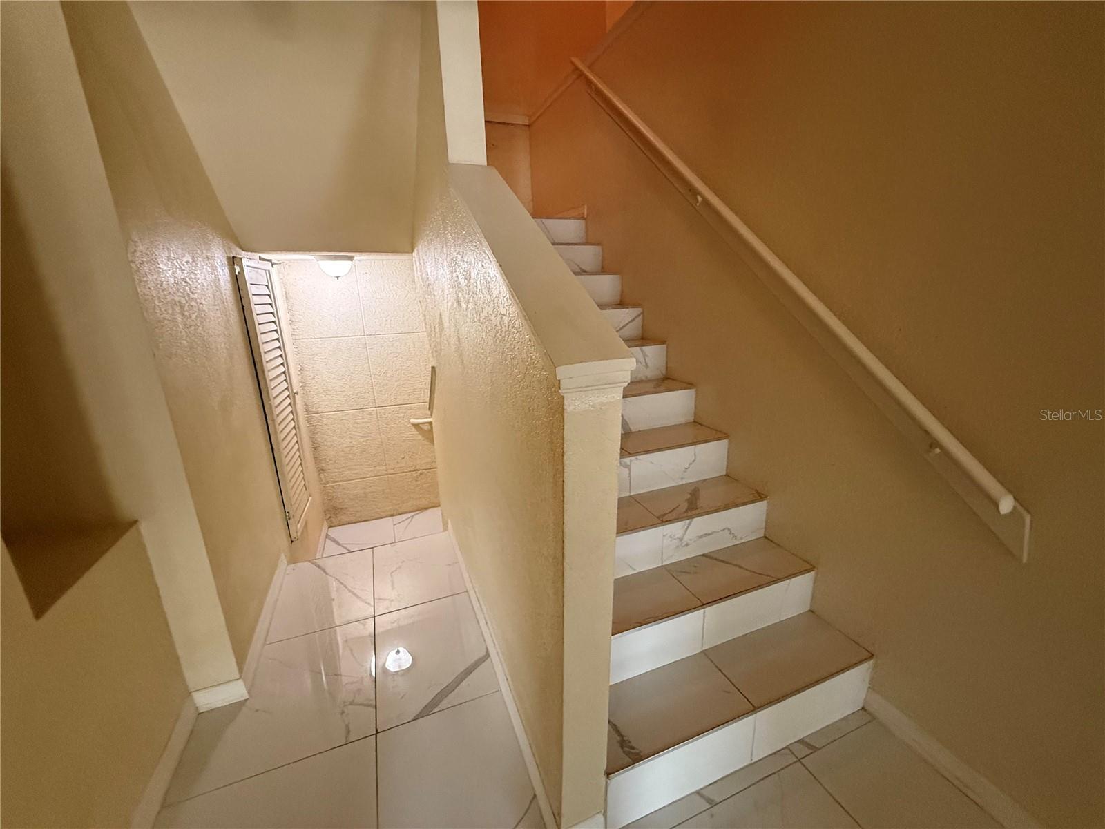 SUNRIDGE OF TAMPA BAY A CONDOM - Residential Lease