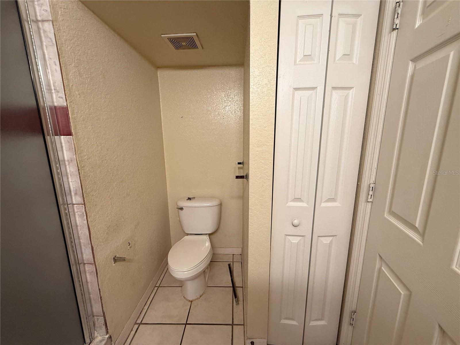 SUNRIDGE OF TAMPA BAY A CONDOM - Residential Lease