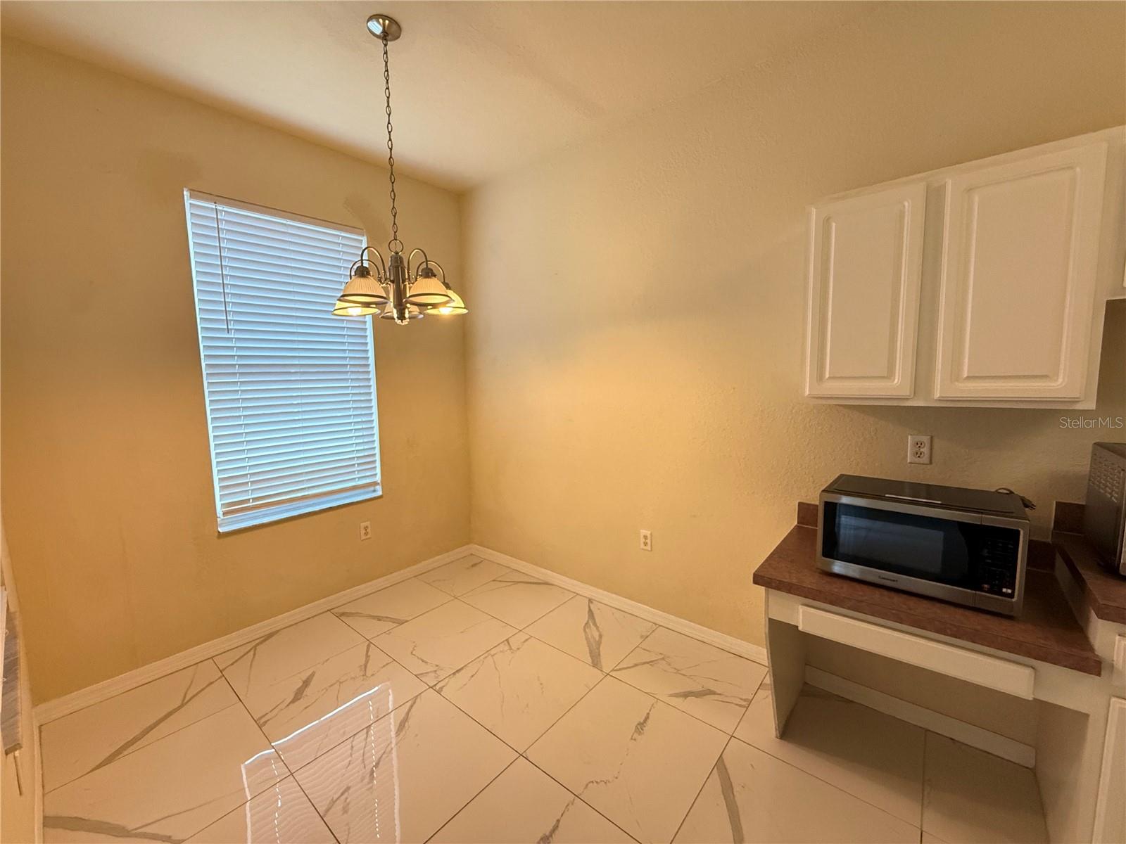 SUNRIDGE OF TAMPA BAY A CONDOM - Residential Lease