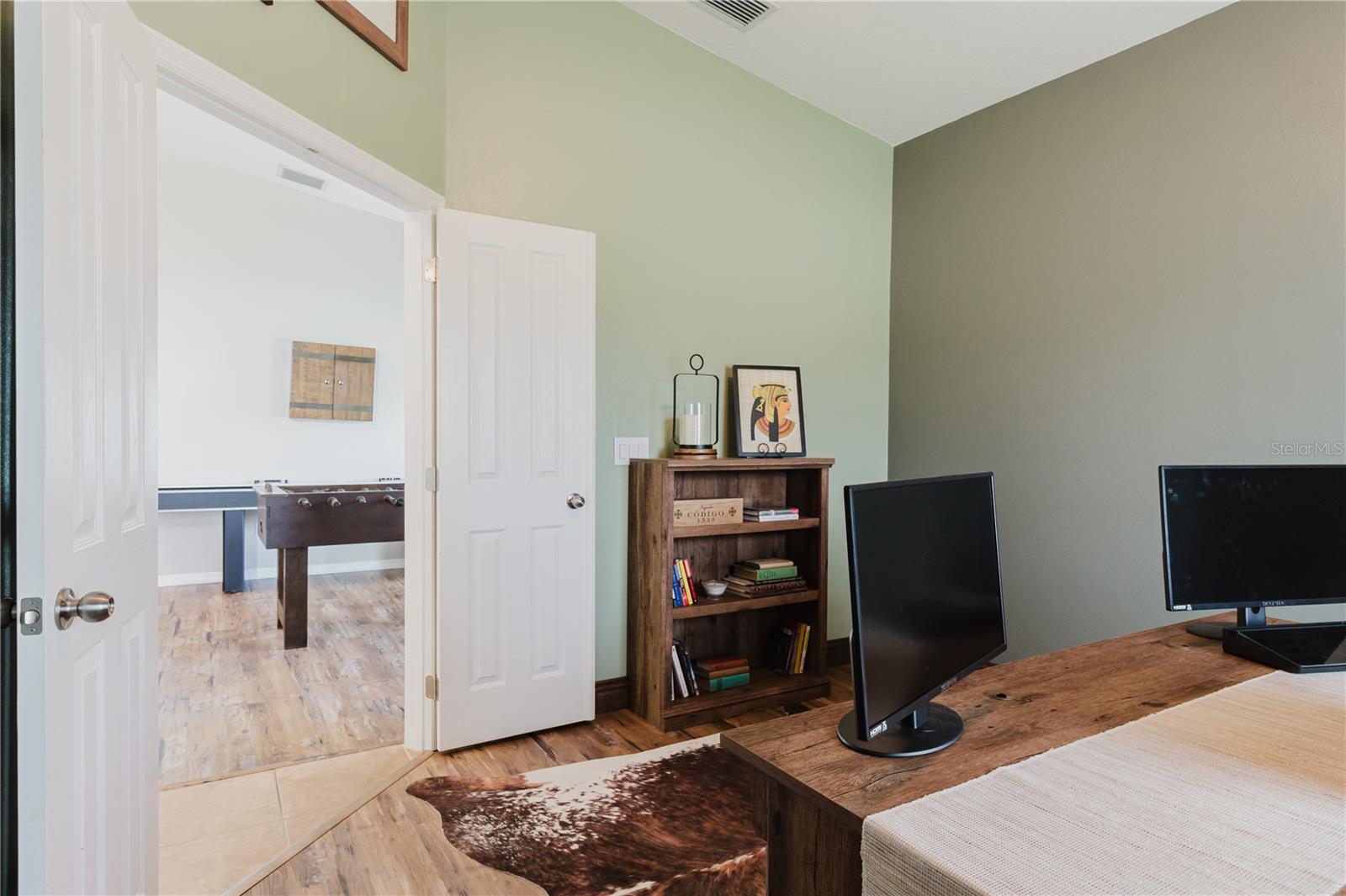 OAK GLEN - Residential