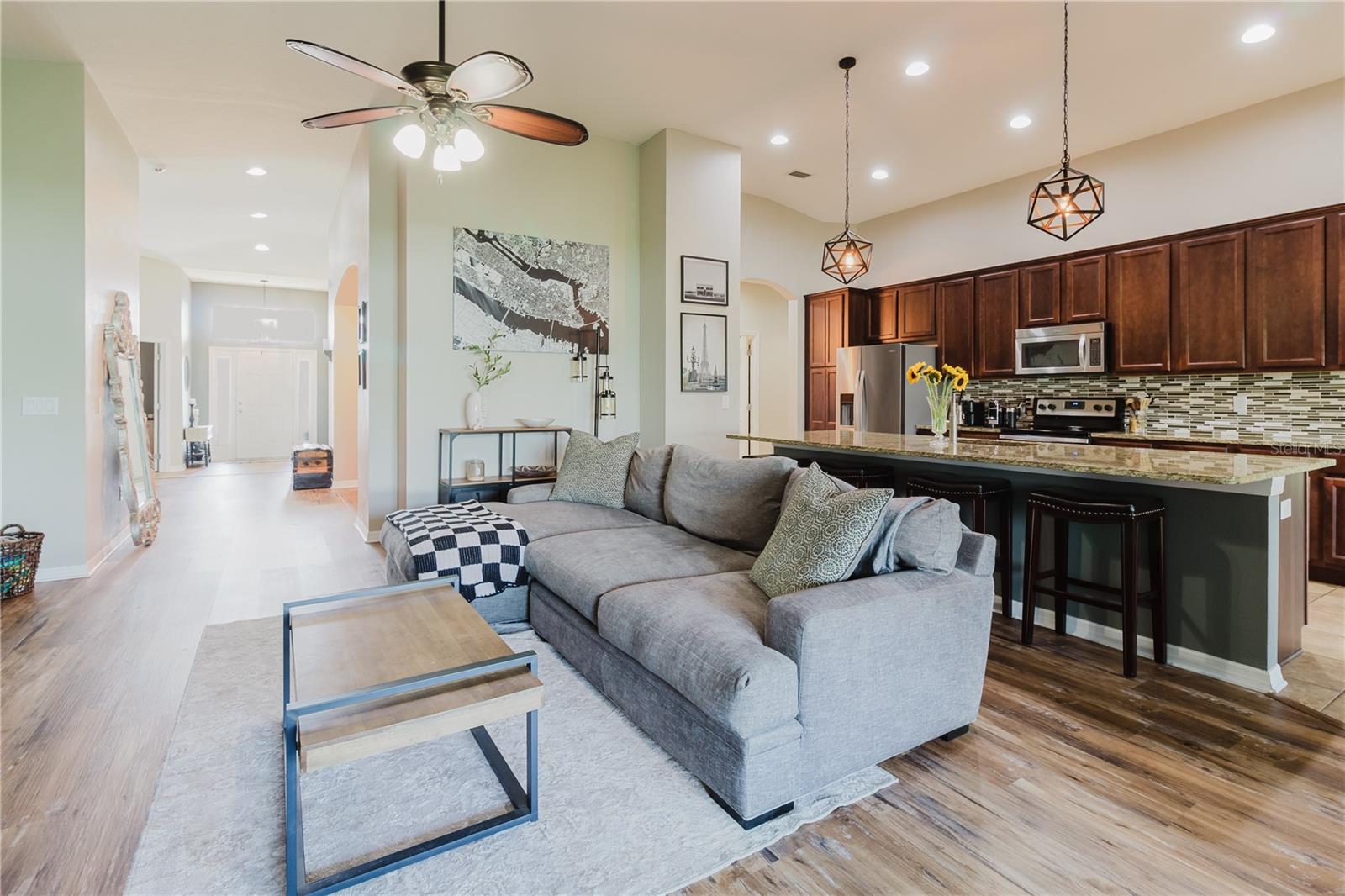 OAK GLEN - Residential