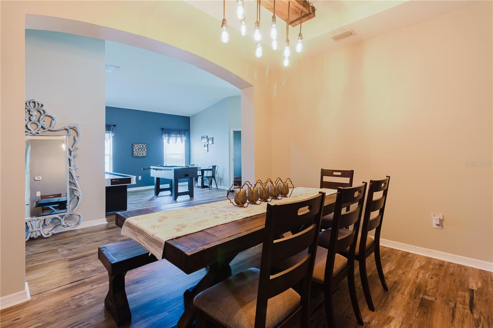 OAK GLEN - Residential