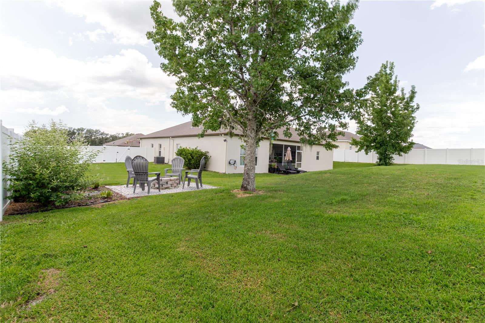 OAK GLEN - Residential